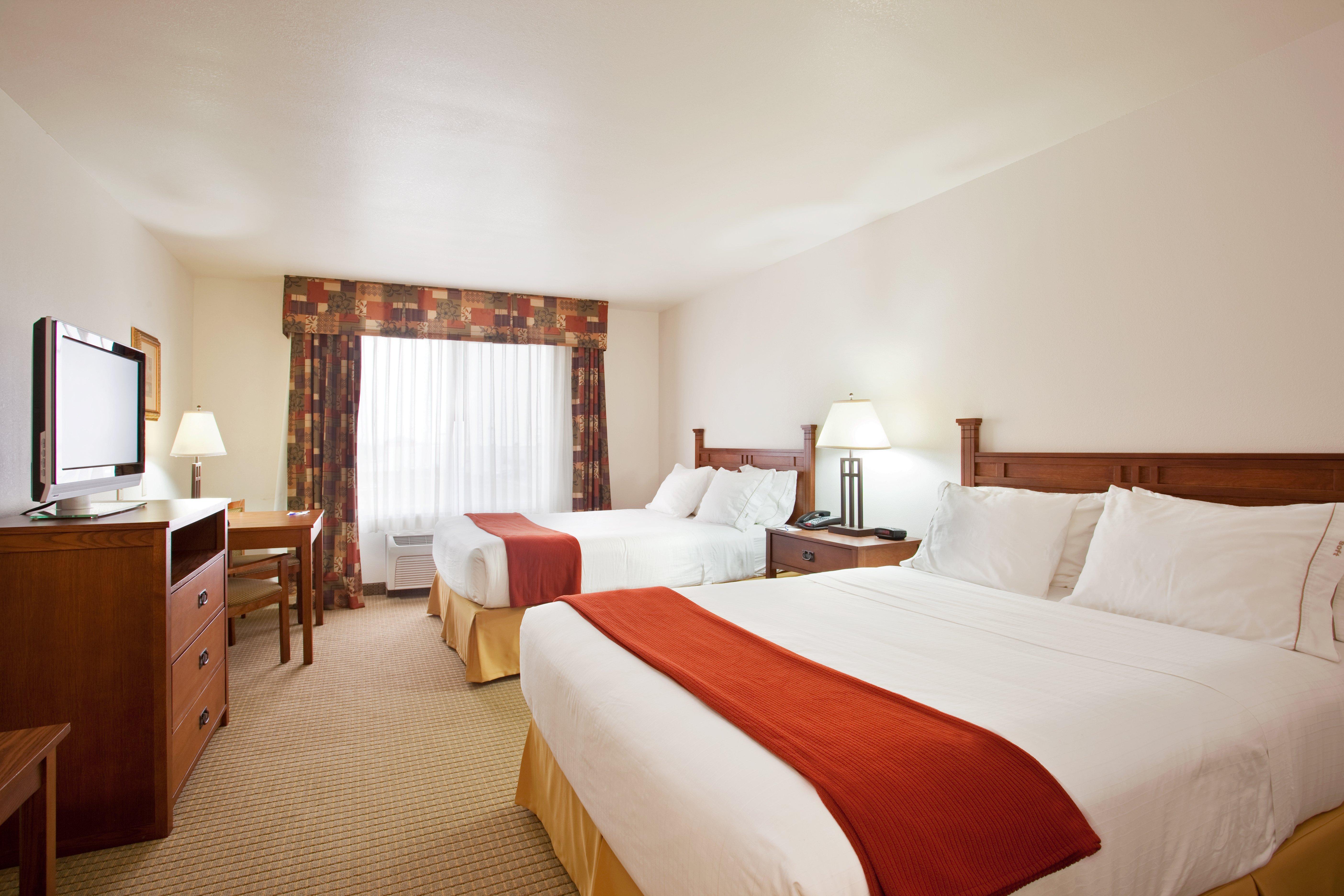 Holiday Inn Express Hotel & Suites Mattoon By Ihg Chambre photo