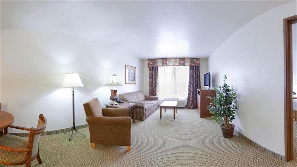 Holiday Inn Express Hotel & Suites Mattoon By Ihg Extérieur photo